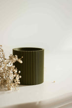 Charger l'image dans la galerie, Cache pot ondulé kaki