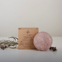 Charger l'image dans la galerie, Shampoing solide rond rose pâle avec étui carton ZARIS
