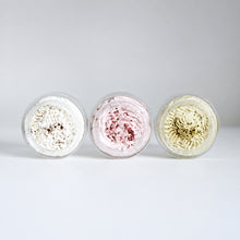 Charger l'image dans la galerie, Beurres fouettés, trois pots ouverts de crème fouettée aux textures variées