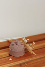 Load image into Gallery viewer, Lavender &amp; neroli effervescent ball
